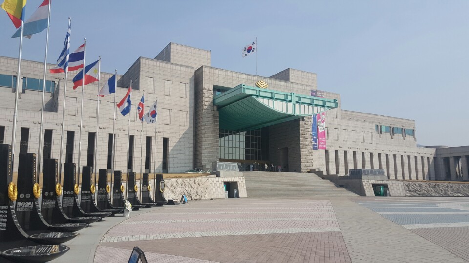 전쟁기념관 관람 UN참전군의 희생과 사랑하는 가족이 한국에 뼈를 묻는 감동의 스토리